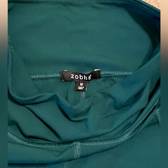 Women’s green Zobha leggings. Medium. Great pre-owned condition - Picture 4 of 4